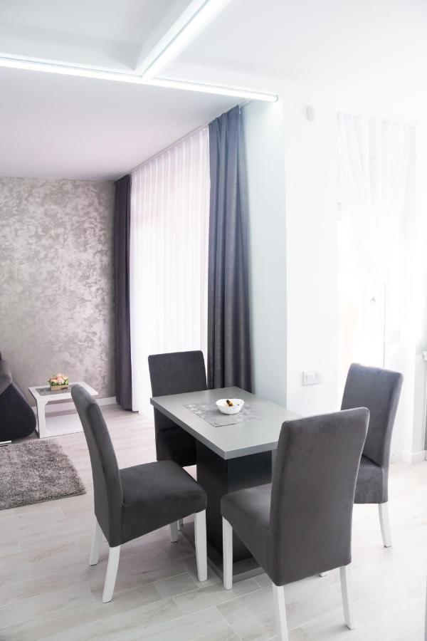 Gala Residence In Oradea Luaran gambar